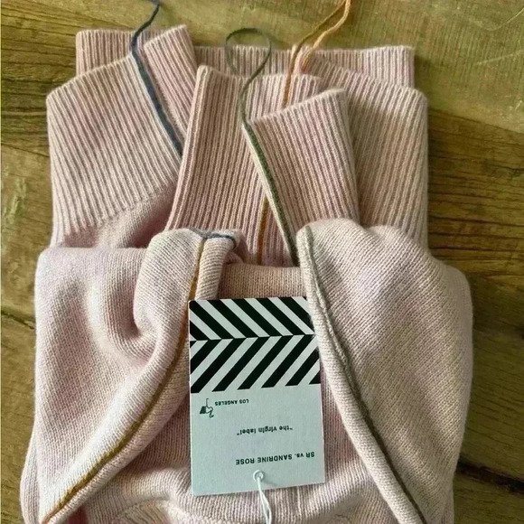 NWT Free People Sandrine Rose Bubble Sweater ~ Powder ~ S (oversized) - Picture 13 of 13